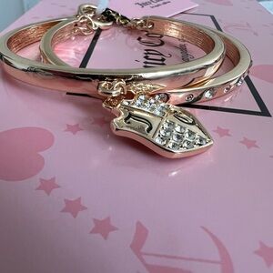 Juicy Couture gold bangle bracelet NWT